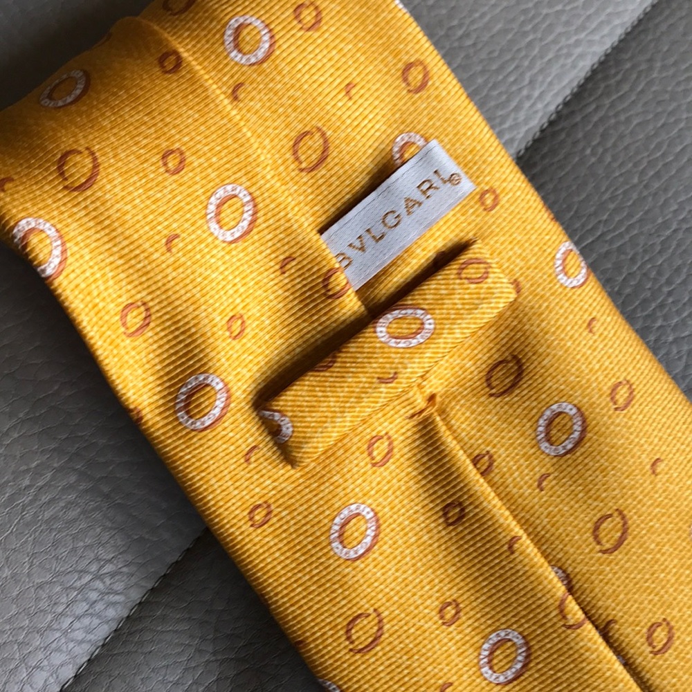 Bvlgari tie yellow vintage